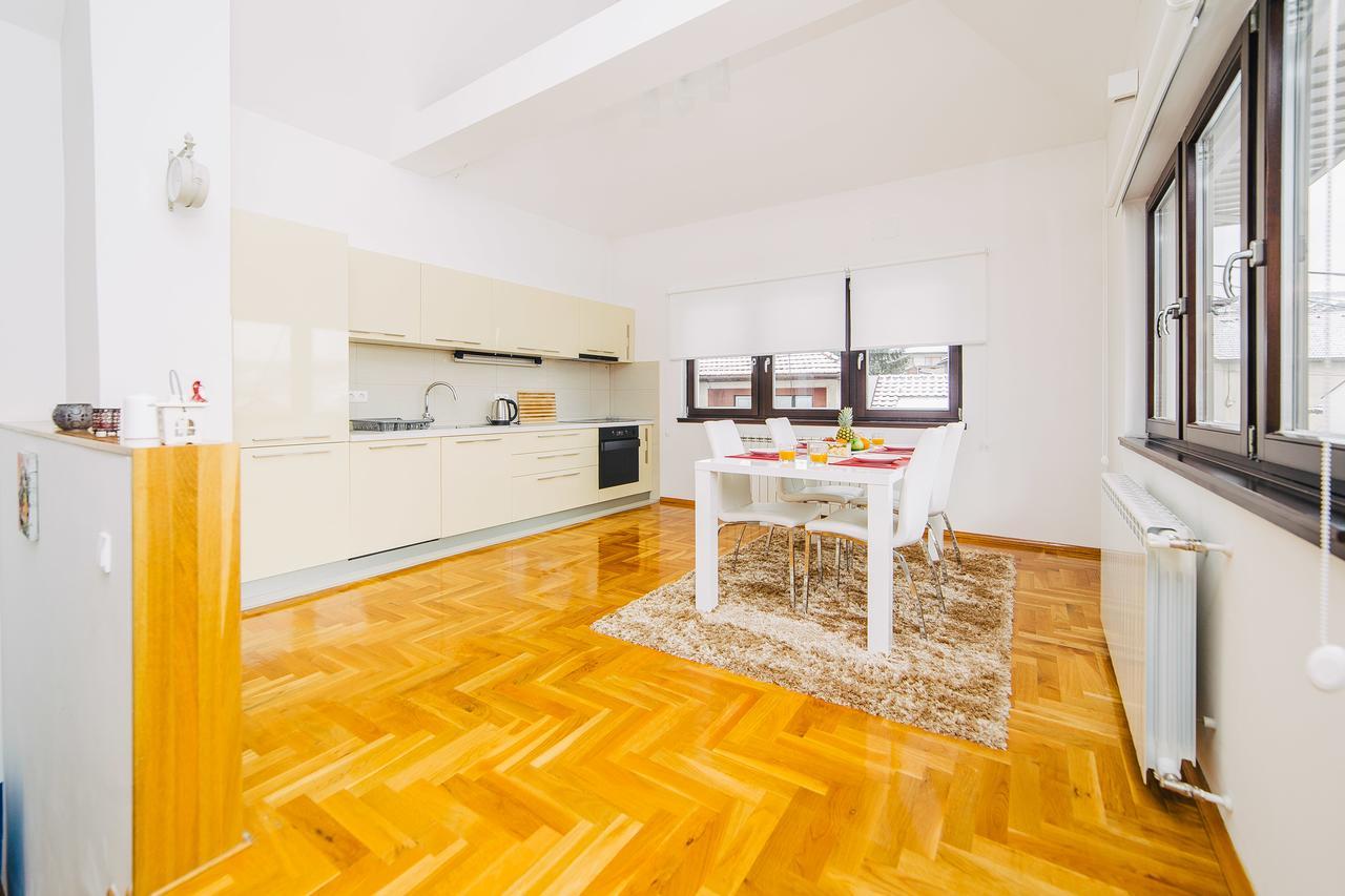 Luxury 3 Story House- Best View Σαράγεβο Εξωτερικό φωτογραφία